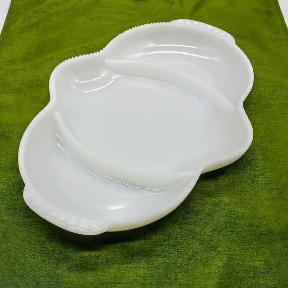 Vintage Fire King Ovenware Divided Relish Glass Serving Tray - Picture 2 of 5